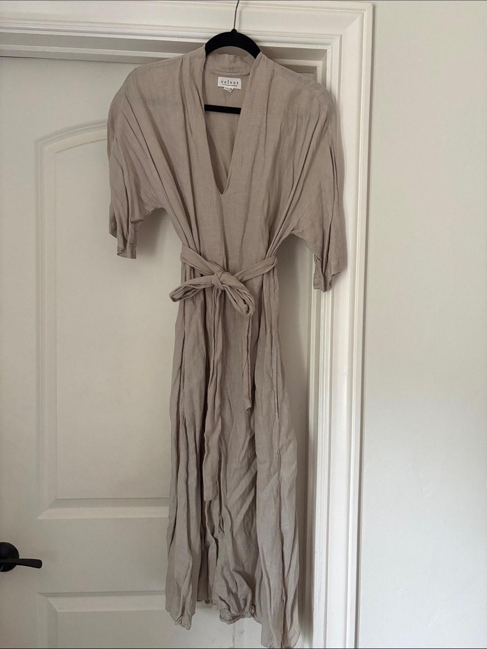 Velvet by Graham & Spencer Light Taupe Linen Dress